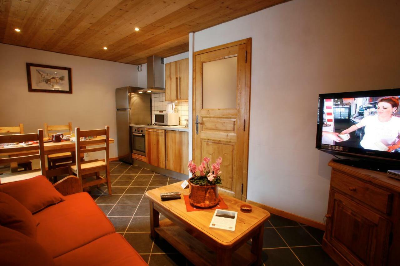 Chez Le Marquis Du Pontet Apartment Valloire Exterior photo